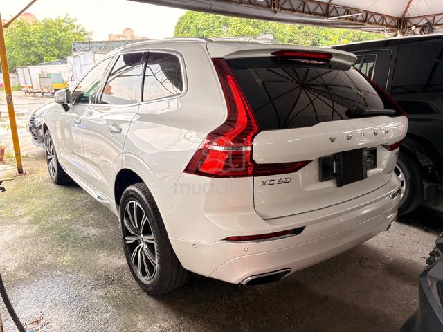 2019 Volvo XC60 2.0 T8 INSCRIPTION (A) - 4