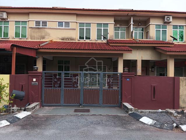 House for Rent at Taman Lumut Mutiara 1