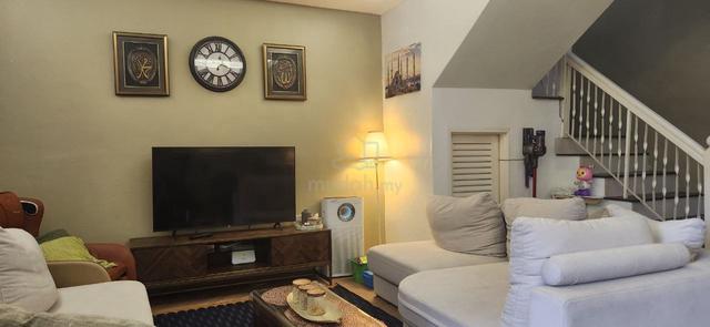 [Renovated Facing Open]  2 Storey Seksyen 7 Jalan Platinum Shah Alam 1