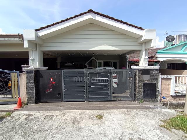 Fully renovated Single Storey Intermediate Taman Bangi Indah 1
