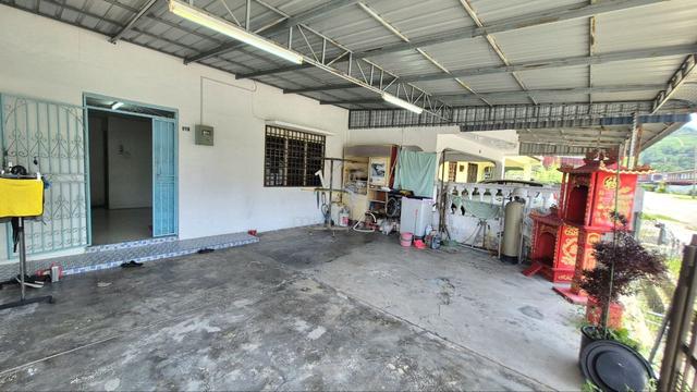For Sale Taman Kledang Menglembu 2 Storey Terrace House 1