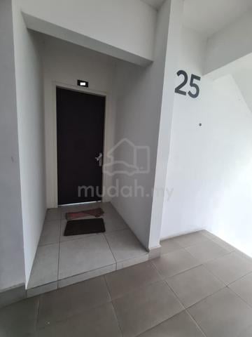 Meritus Residensi 1