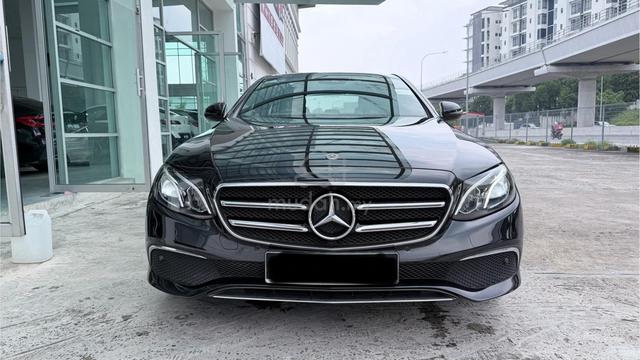 2020 Mercedes Benz E200 2.0 - 5