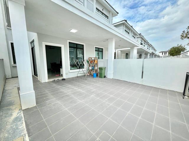 ECO TROPICS PASIR GUDANG | LANDED HOUSE 4BED | ALMOST FULLY |NICE Unit 1
