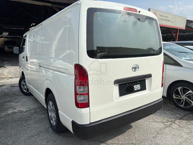 2013 Toyota HIACE 2.5 FACELIFT (M) Full Panel Van - 4