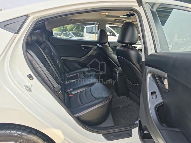 2012 Hyundai ELANTRA 1.8 (AUTO) - 5