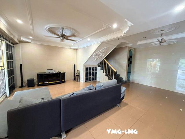 Fully Extended Front Telok Panglima Garang 2 Double Storey House 1