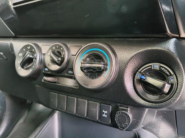 2017 Toyota Hilux Single Cab 2.4 cc (m) 4x4 - 3