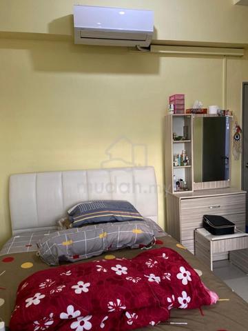 Master Bedroom in Park 51 Residency 1