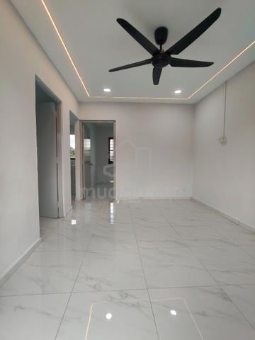 Tampoi, Flat Taman Cempaka, Full Loan, Renovated, Urusan Pantas, 1