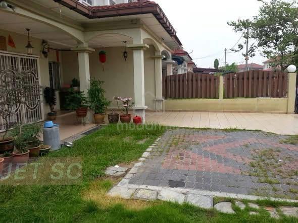 BELOW MARKET PRICE!! 2 Storey Corner Lot House Bandar Puteri Klang 1