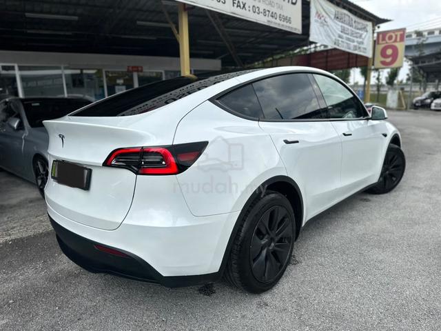 Tesla MODEL Y RWD AUTOPILOT 10K KM WRTY2033 YM2025 - 2