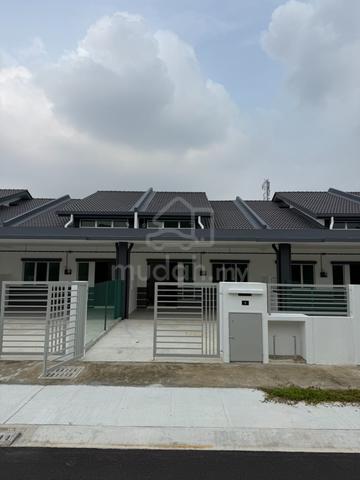 (new 20x82) Freehold teres di Pekan Meru 1