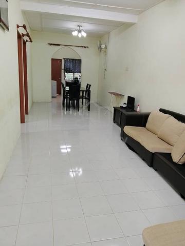 Rumah Teres Untuk Dijual – Sungai Durian, Kuala Krai 1