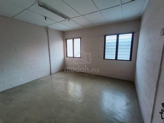 taman sri gombak double storey freehold below market well kept 1