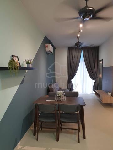LakeFront, Cyberjaya, Single room for Lady only, BILLS INCLUDED 1