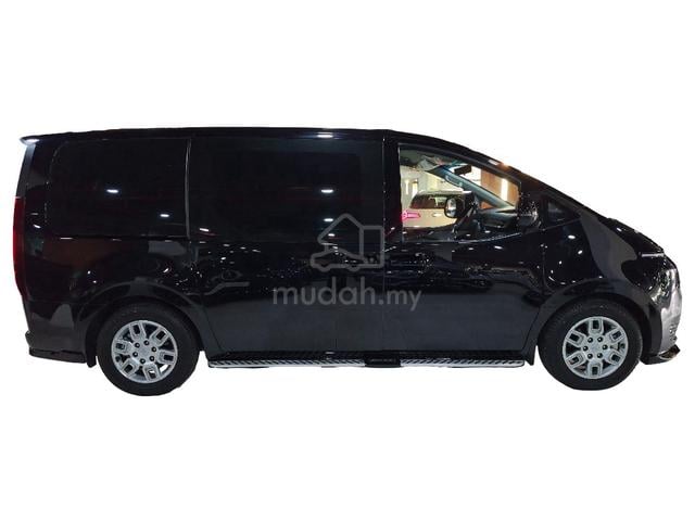 2023 Hyundai Staria 2.2D Plus - 2