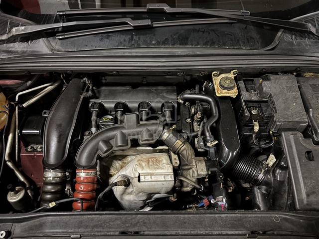 2012 Peugeot 308 1.6 VTI (A) - 4