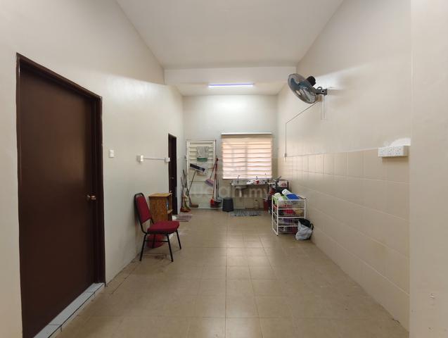 Rumah Teres Tepi 2 tingkat Taman Cermai Impian Gadong Jaya Seremban 3