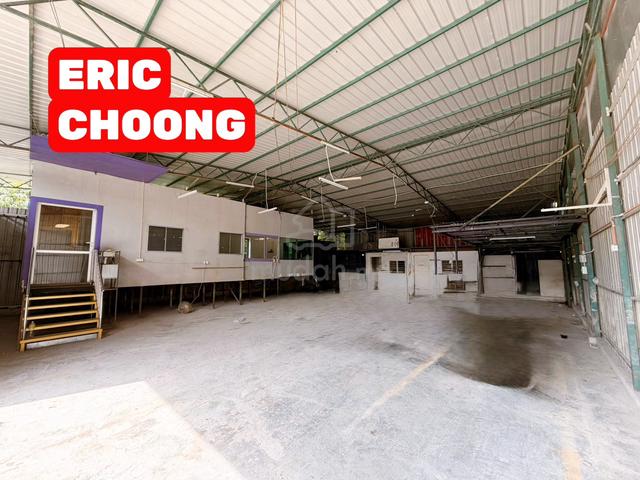 WAREHOUSE Air ITAM FARLIM BUILD UP 3000 SQFT RENT 3 PHASE AYER ITAM 1