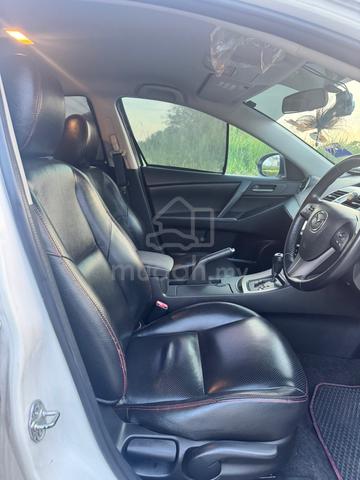 2015 Mazda 3 1.6 SPORT (A) - 3