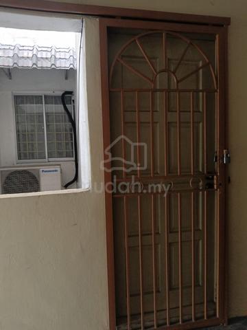 Flat PKNS Seksyen 24 Shah Alam 1