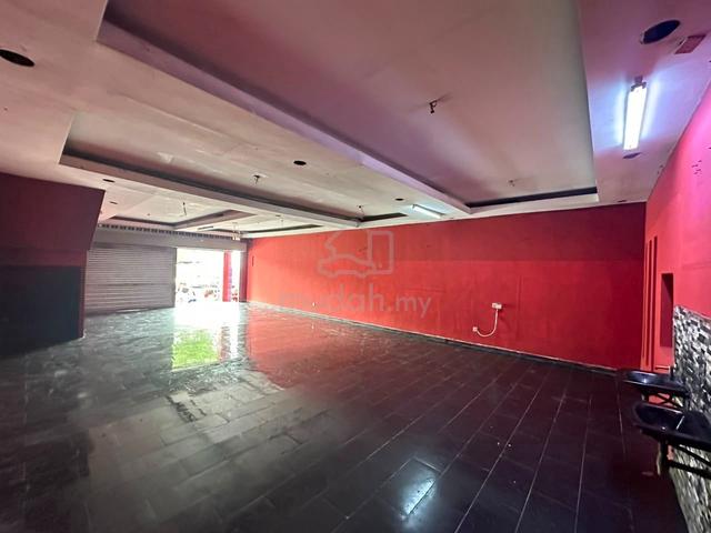 For Rent ShopLot unit At Taman Kempas Utama, Kempas Johor Bahru 1