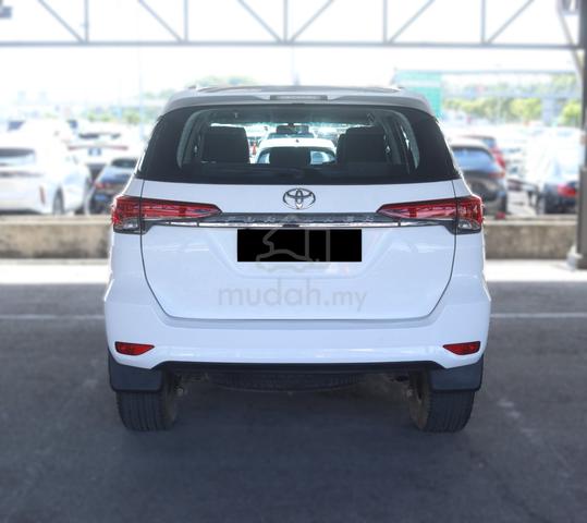 2023 Toyota FORTUNER 2.4 VRZ Diesel - 3