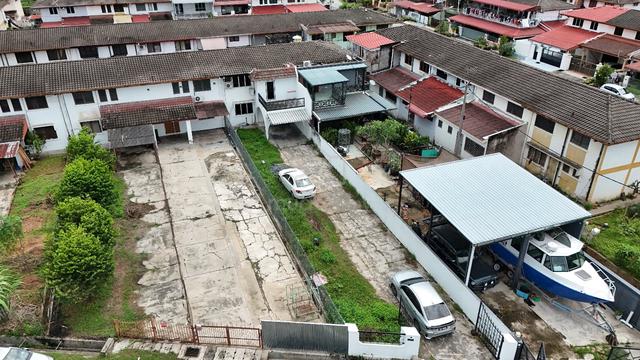 Furnished & Kitchen Extended / 22X140 @ Bercham / Big Mountain View 1