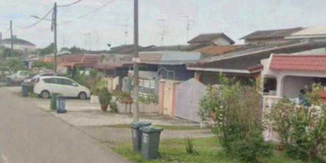 Skudai Taman Ungku Tun Aminah Jalan Perwira Single Storey House 1