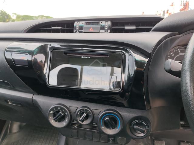 2021 Toyota HILUX 2.4 MT SINGLE CAB FACELIFT 4X4 - 5