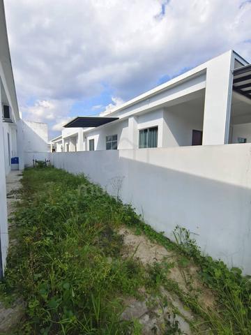 Amber Hill | Pulai 1 Storey Cluster House | With Guard 1