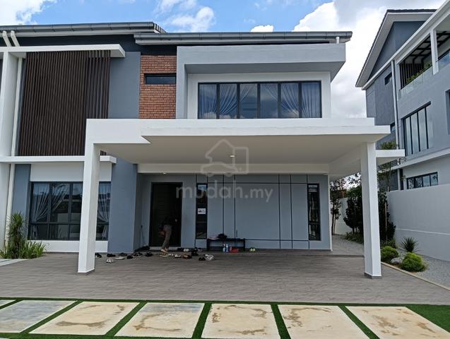 (10 min Toll) Luxury š„ 2 Storey Semi D Gated Guard Club Ayer Keroh 1