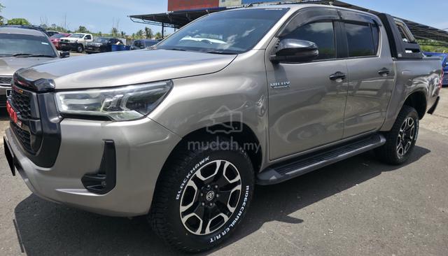 2017 Toyota HILUX D/C 2.4 A G VNT 4WD (AT) (4X4)🤎 - 1