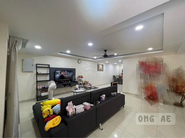 Bandar Botanic Klang Double Storey 20x75 Renovated & Extend For Sale 1