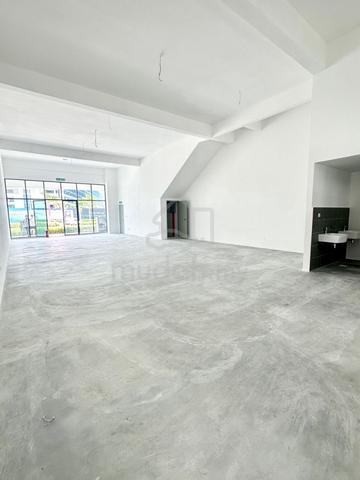 Sinaran Avenue Utropolis Batu Kawan | Ground floor facing main road 1