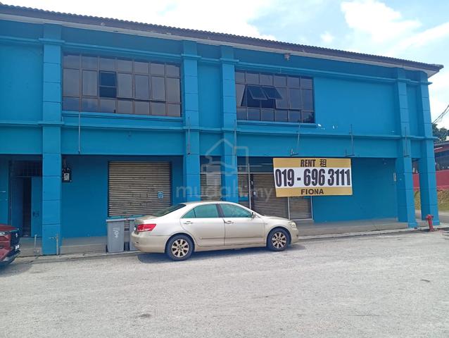 Corner 2 Storey Shop Lot For Rent Taman Cheng Permai, Melaka 1