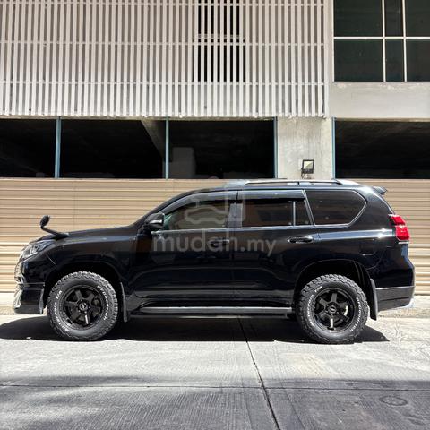 BEST PRICE‼️7 SEATER‼️Toyota Landcruiser Prado 2.8 - 3