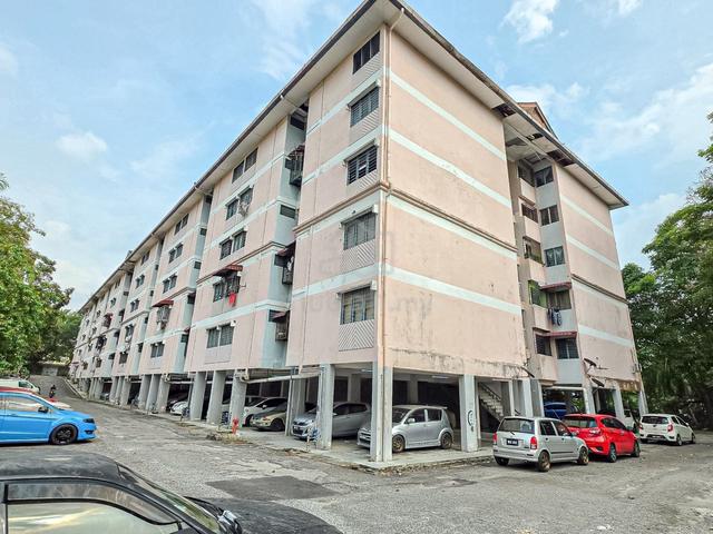 Taman Tenaga Apartment 1