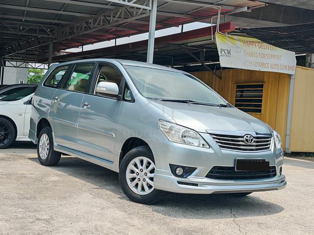 {2013} Toyota INNOVA 2.0 G (A) LEATHER SEAT MPV - 3