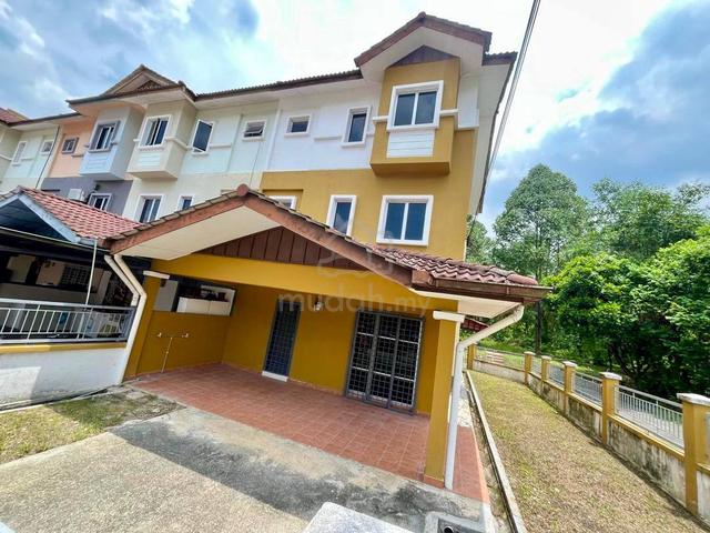 Taman Anggerik Emas Kajang 3 Storey Terrace End Lot For Sale 1
