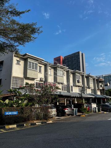 Lower unit Bukit OUG Townhouse for Rent 1