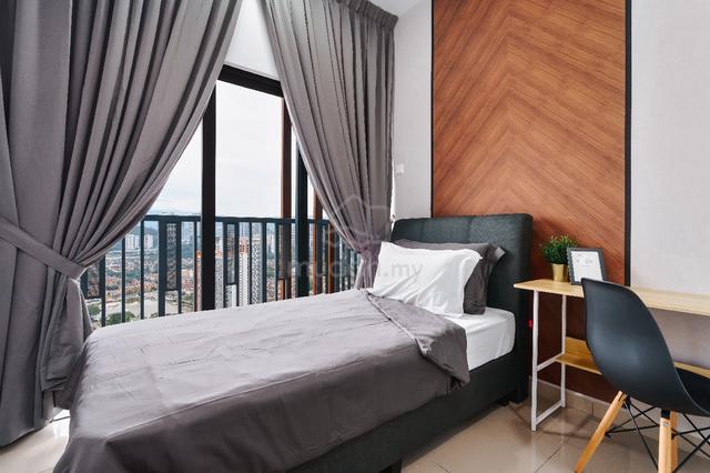 Exclusive Premium Room For Rent | Sky Awani 1
