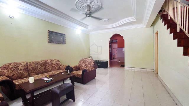 [BIG UNIT] Terrace 2 Storey Taman Tasik Semenyih For Rent Immediately 1