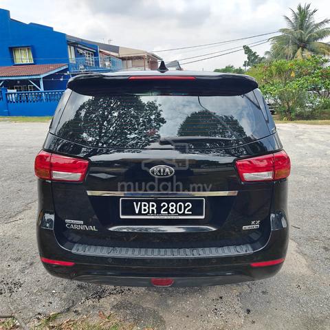 2018 Kia GRAND CARNIVAL 2.2 D KX (CKD) (A) - 4