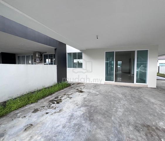SINGLE STOREY SEMI DETACHED HOUSE FOR SALE At TAMAN RICEFIELD SIBURAN 1