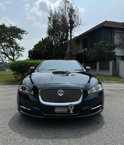 2013 Jaguar XJ 3.0 L PREMIUM LUXURY (A) - 4