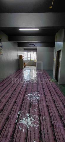 1st floor shophouse opposite 11 miles JPJ 1