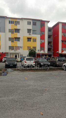 Pangsapuri Langat Utama 1