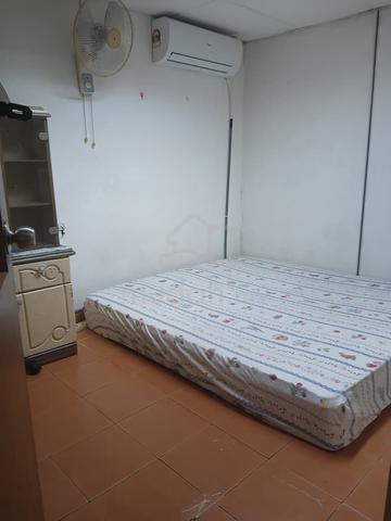 Air-cond Room at Pandan Perdana 1